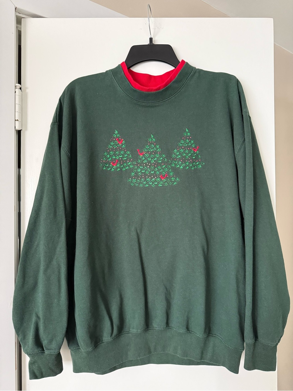 VINTAGE Holiday Sweatshirt with Tree Motif